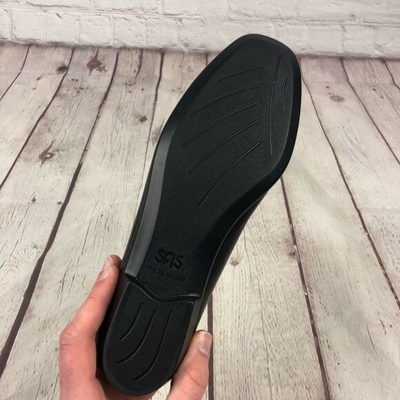 NWOT SAS Coco Slip On Loafer Black Bow Women's Sz 7.5 - Picture 9 of 11